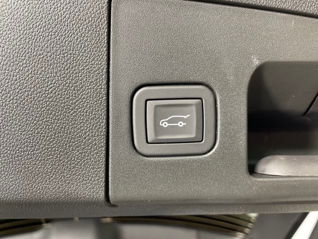 new 2025 Cadillac XT4 car, priced at $52,265