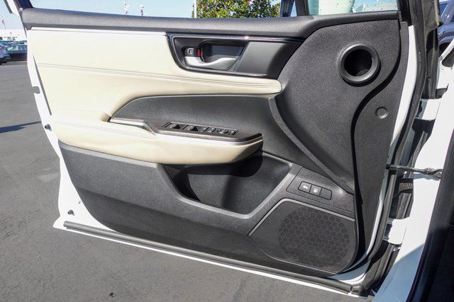 used 2018 Honda Clarity Plug-In Hybrid car, priced at $16,855