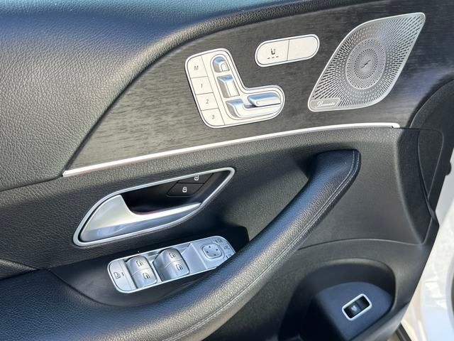 used 2022 Mercedes-Benz GLE car, priced at $37,619