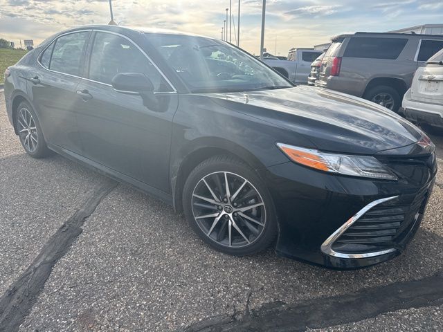 used 2022 Toyota Camry Hybrid car, priced at $25,000