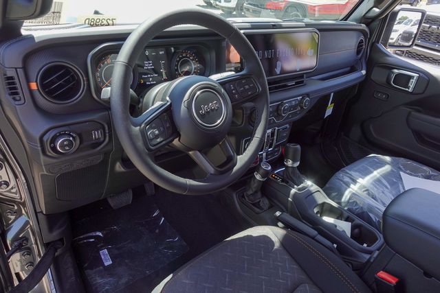 new 2025 Jeep Gladiator car, priced at $49,696