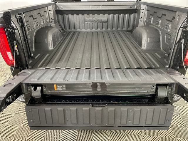 new 2025 GMC Sierra 1500 car, priced at $58,000
