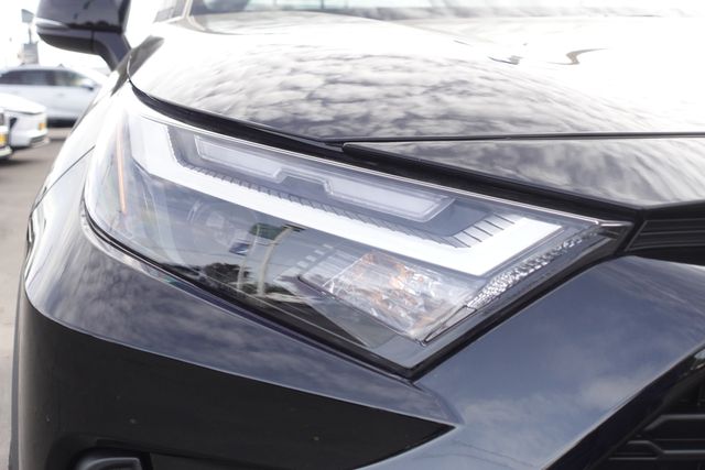 new 2025 Toyota RAV4 car