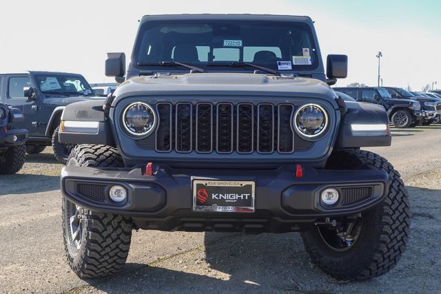 new 2025 Jeep Gladiator car, priced at $55,600