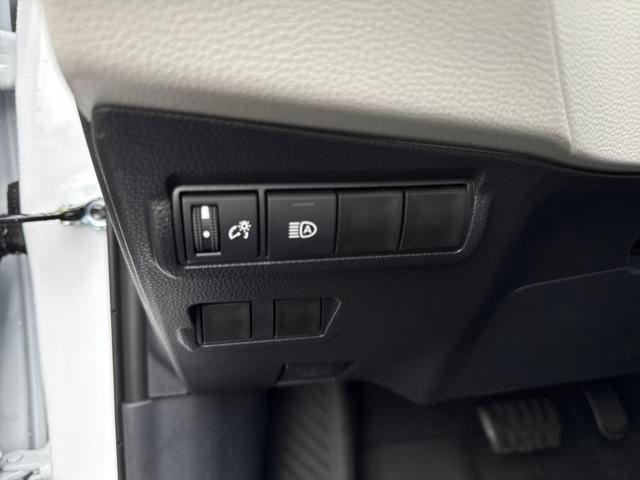 new 2025 Toyota Corolla Cross car, priced at $28,492