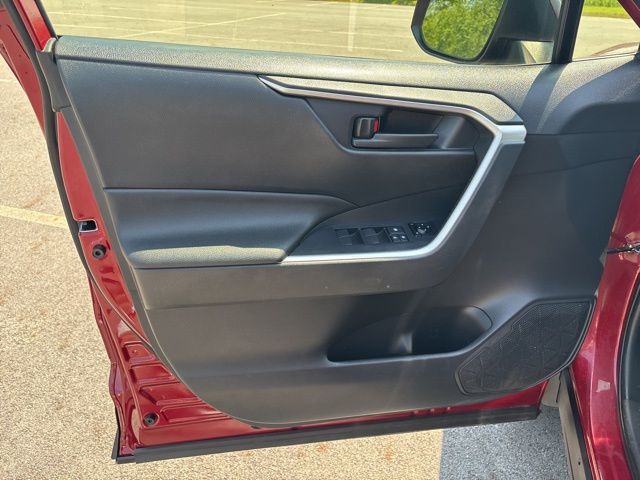 used 2021 Toyota RAV4 Hybrid car, priced at $27,651