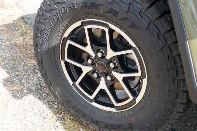 new 2025 Jeep Gladiator car, priced at $57,415