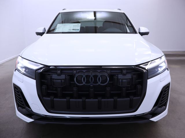 new 2025 Audi Q7 car, priced at $73,750