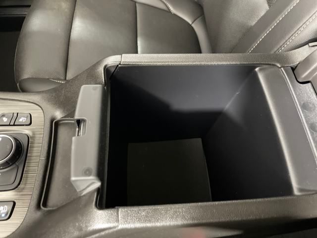 used 2022 GMC Acadia car, priced at $30,500