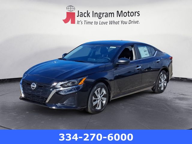new 2025 Nissan Altima car, priced at $28,750