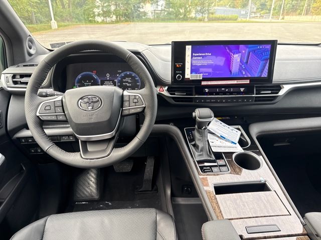 new 2025 Toyota Sienna car, priced at $61,554