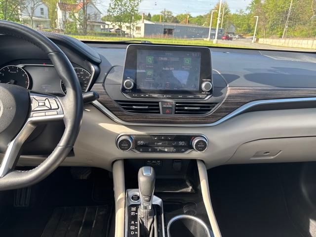 used 2021 Nissan Altima car, priced at $21,699
