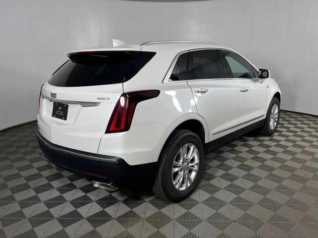 new 2025 Cadillac XT5 car