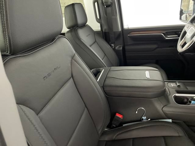 new 2025 GMC Sierra 3500HD car, priced at $87,000
