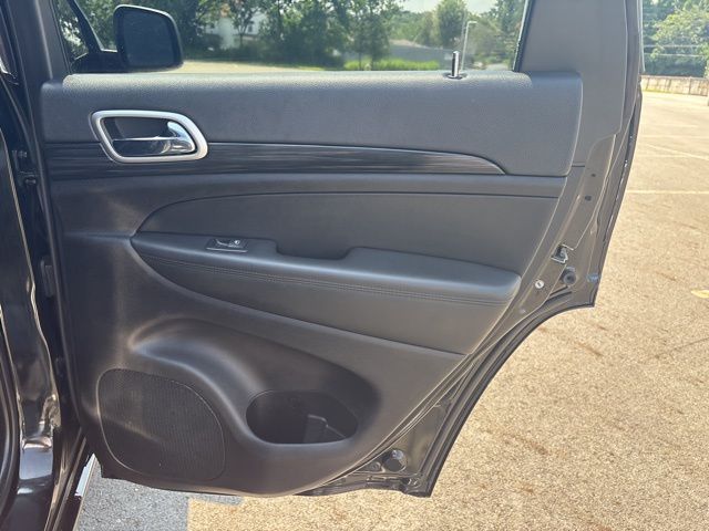 used 2021 Jeep Grand Cherokee car, priced at $24,999