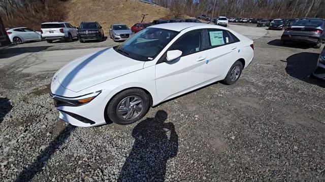 new 2025 Hyundai Elantra car, priced at $23,886