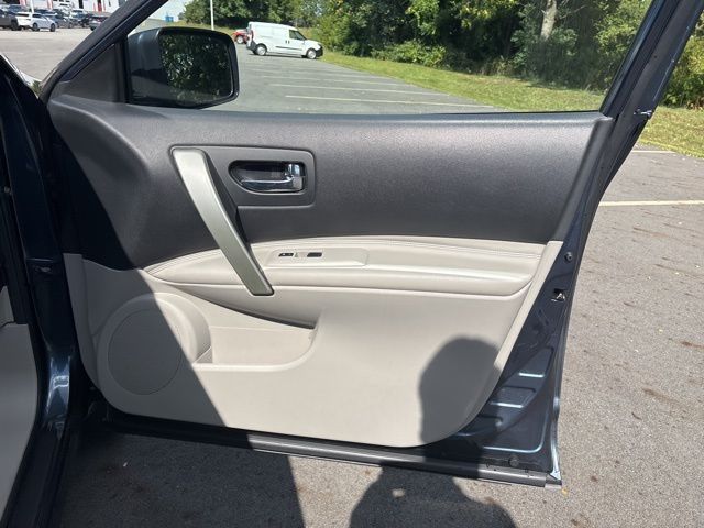 used 2013 Nissan Rogue car, priced at $8,999