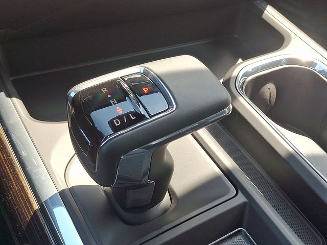 new 2025 GMC Sierra 1500 car, priced at $57,385