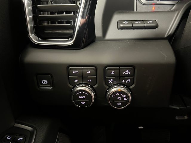 new 2026 GMC Sierra 2500HD car, priced at $75,500