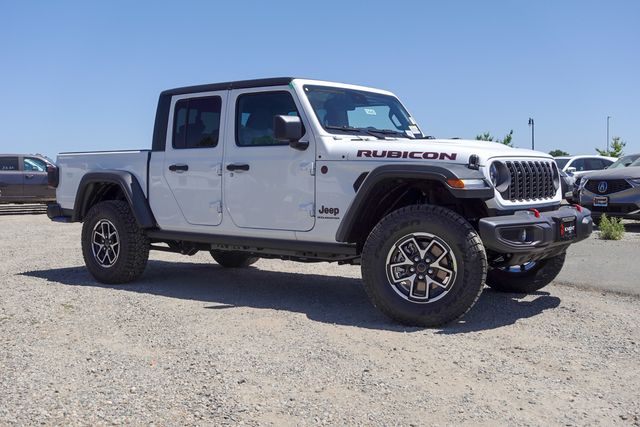 new 2025 Jeep Gladiator car, priced at $47,390