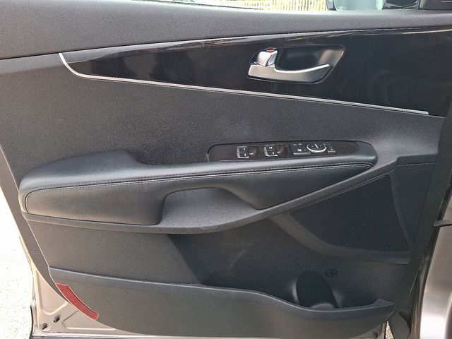 used 2017 Kia Sorento car, priced at $11,770