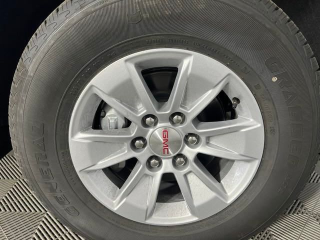 new 2024 GMC Sierra 1500 car, priced at $47,500