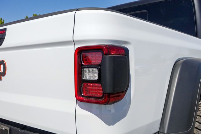 new 2025 Jeep Gladiator car, priced at $46,290