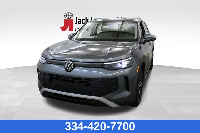 new 2025 Volkswagen Tiguan car, priced at $34,531