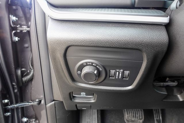 new 2025 Jeep Grand Cherokee L car, priced at $40,870