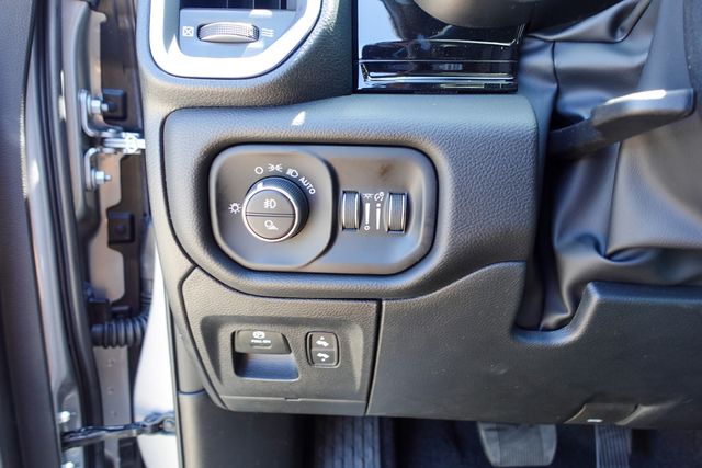 new 2025 Ram 1500 car, priced at $58,284