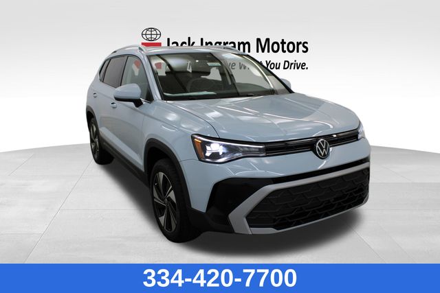 new 2025 Volkswagen Taos car, priced at $32,111
