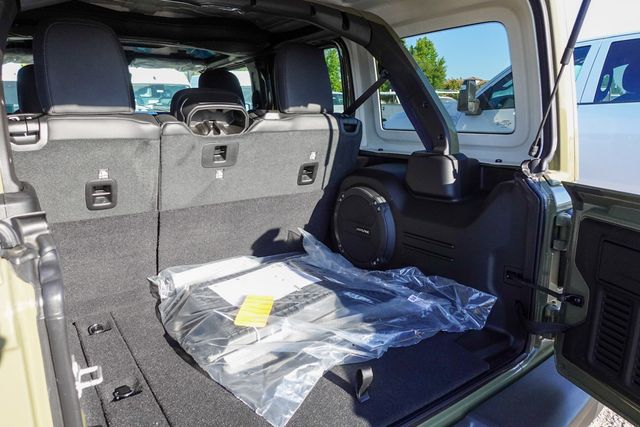 new 2025 Jeep Wrangler car, priced at $53,580
