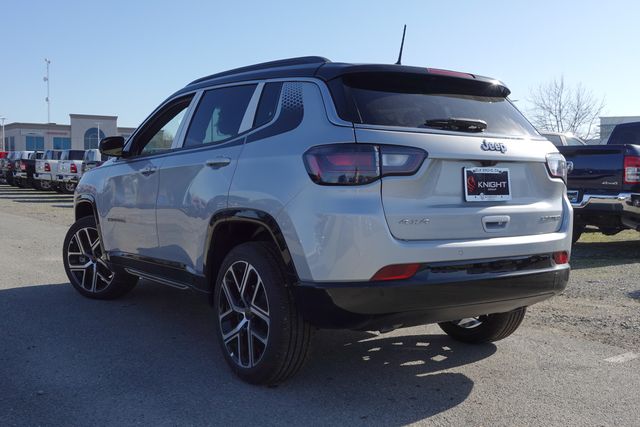 new 2025 Jeep Compass car, priced at $39,380