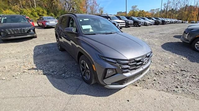 new 2025 Hyundai Tucson Hybrid car, priced at $37,438