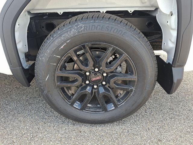 new 2025 GMC Sierra 1500 car, priced at $55,880