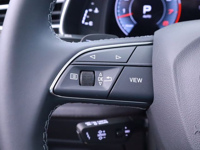 new 2025 Audi Q7 car, priced at $72,250
