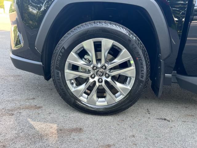 new 2025 Toyota RAV4 car, priced at $38,977