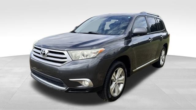 used 2012 Toyota Highlander car, priced at $6,788