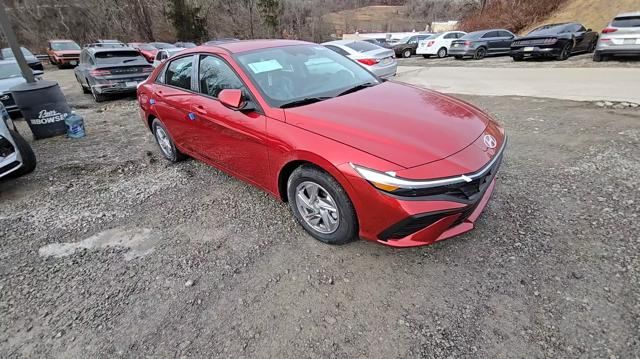 new 2025 Hyundai Elantra car, priced at $23,656