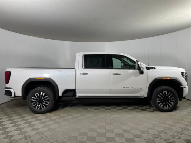 new 2025 GMC Sierra 2500HD car, priced at $92,000