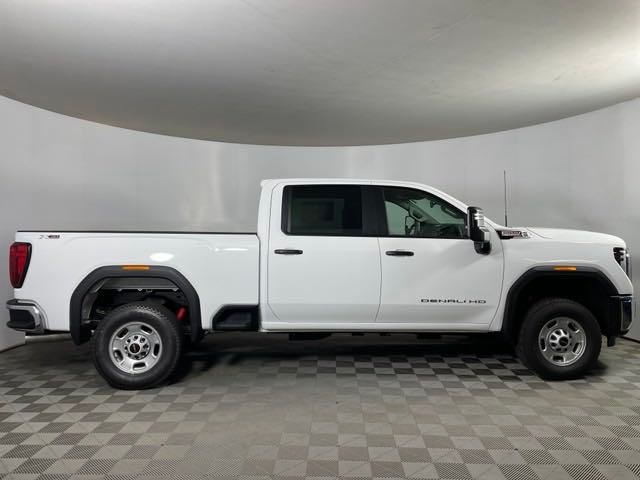 new 2024 GMC Sierra 2500HD car, priced at $57,500