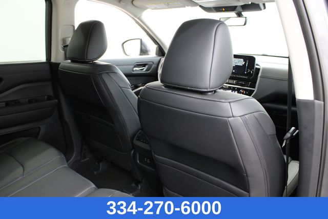 new 2025 Nissan Pathfinder car, priced at $44,935