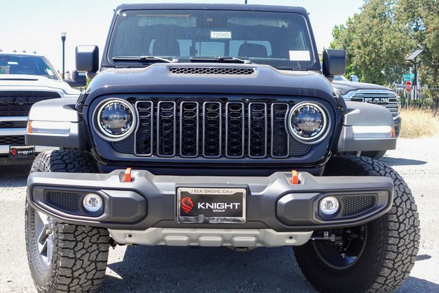 new 2025 Jeep Gladiator car, priced at $48,885