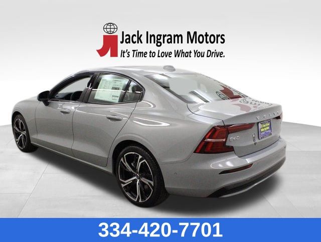 new 2024 Volvo S60 car, priced at $39,527