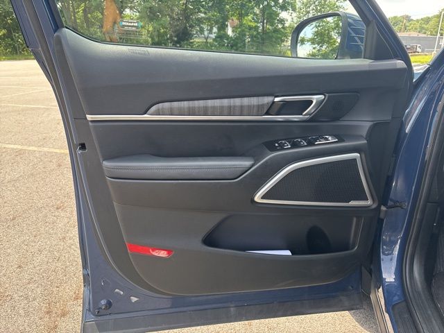 used 2023 Kia Telluride car, priced at $37,899