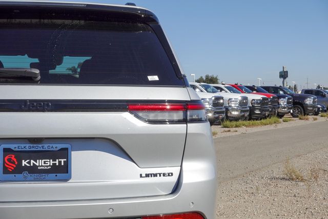 new 2024 Jeep Grand Cherokee car, priced at $40,520