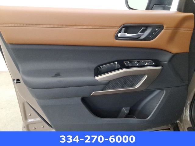 new 2025 Nissan Pathfinder car, priced at $53,010