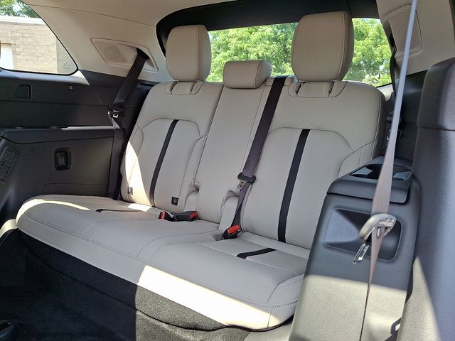 new 2025 Mazda CX-90 car, priced at $45,725
