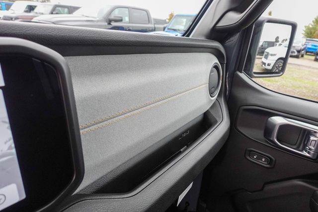 new 2026 Jeep Gladiator car, priced at $47,395