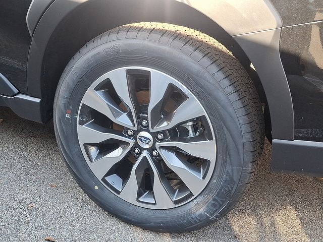 new 2025 Subaru Outback car, priced at $39,212